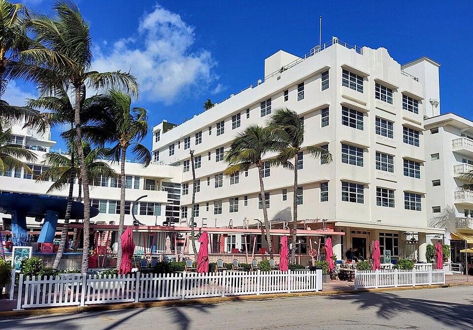 Miami Beach - Clevelander Hotel
